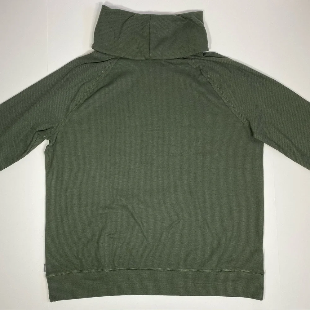 Eddie Bauer Women's Cowl Neck Shirt M Top EUC - Picture 11 of 12